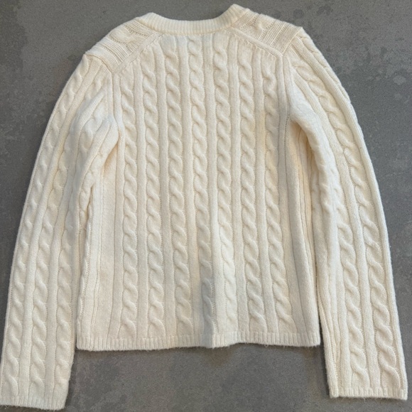 Abercrombie & Fitch Cream Cable Knit Cardigan - Picture 2 of 3